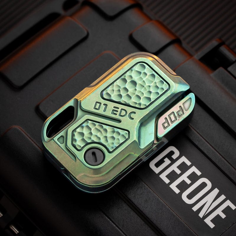 Pocket Tool – GEEOne POP Throwing Card 2024 | Titanium Damascus Stainless Steel EDC Card