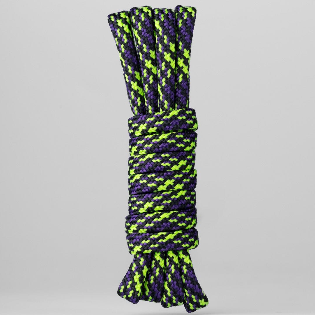 EDC Paracord Braiding Service – GEEOne | Atwood 550 Rope Titanium Tritium Bead Sterling Silver Kit
