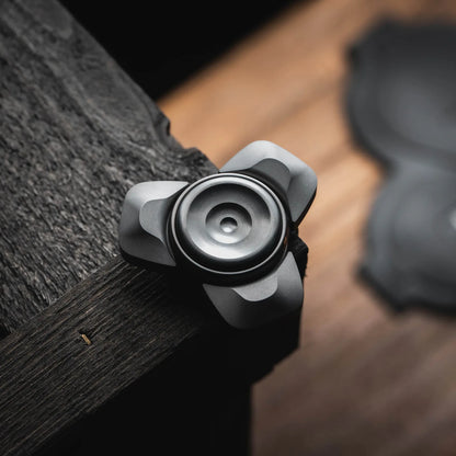 Dark River three lobe spinner with layered center button