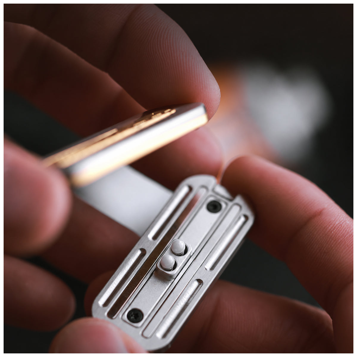Interchangeable Track Fidget Slider Insert BPMods Pioneer - mechanism illustration