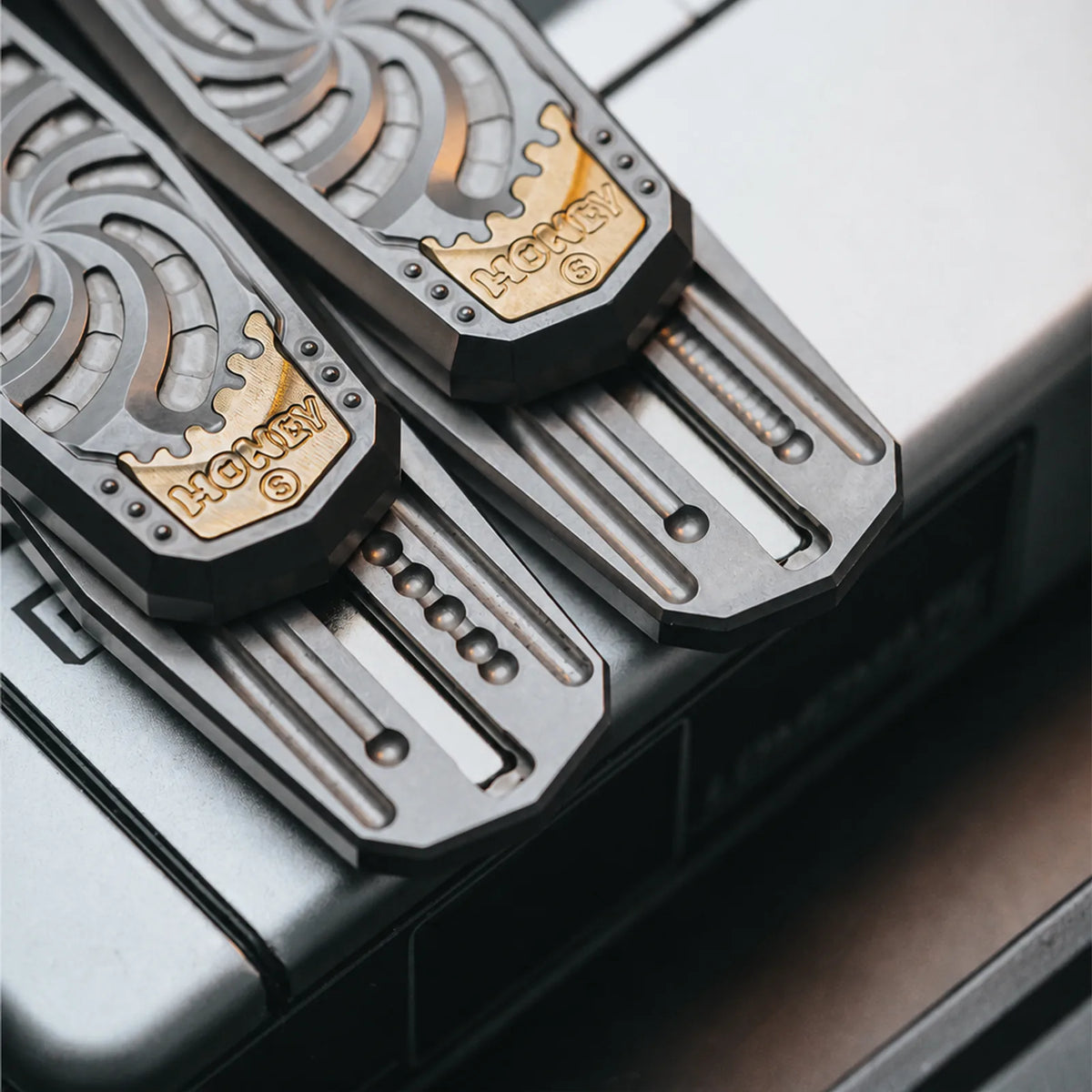 Chimago Sacred Monument mechanical fidget slider for EDC desk play view 5