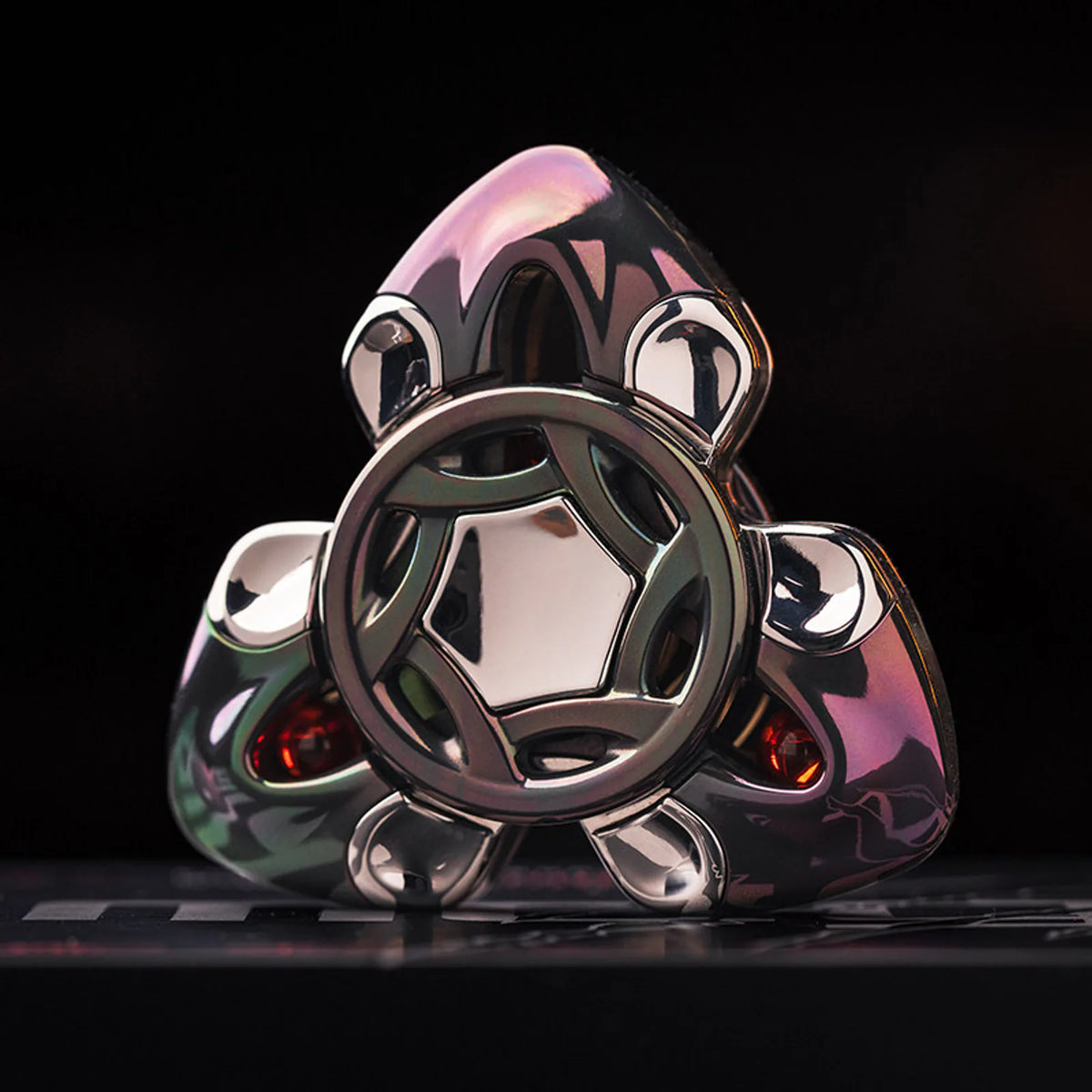 Chimago Snake Year five piece metal fidget spinner collector set view 4