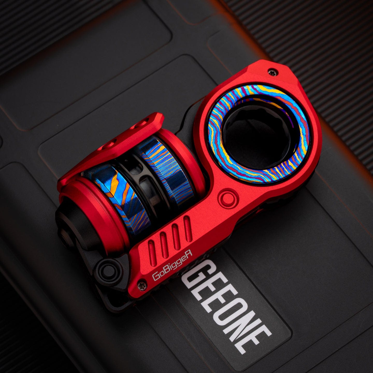 Fidget Slider EDC – GoBiggeR Sinian Lite | Aluminum Titanium Zirconium Mokuti Push Slider