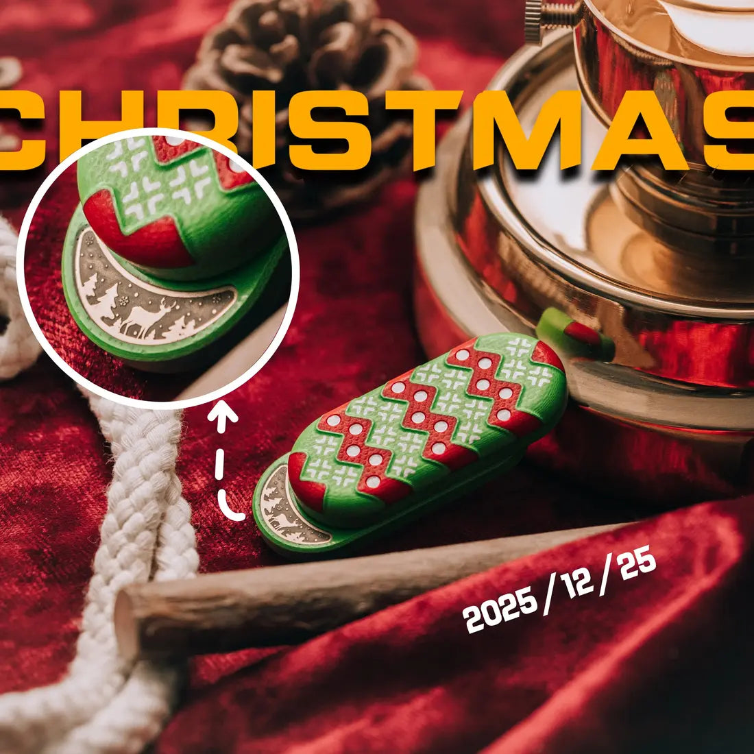 Close-up of the seasonal decoration on the DZ TOP-B Christmas-edition fidget toy
