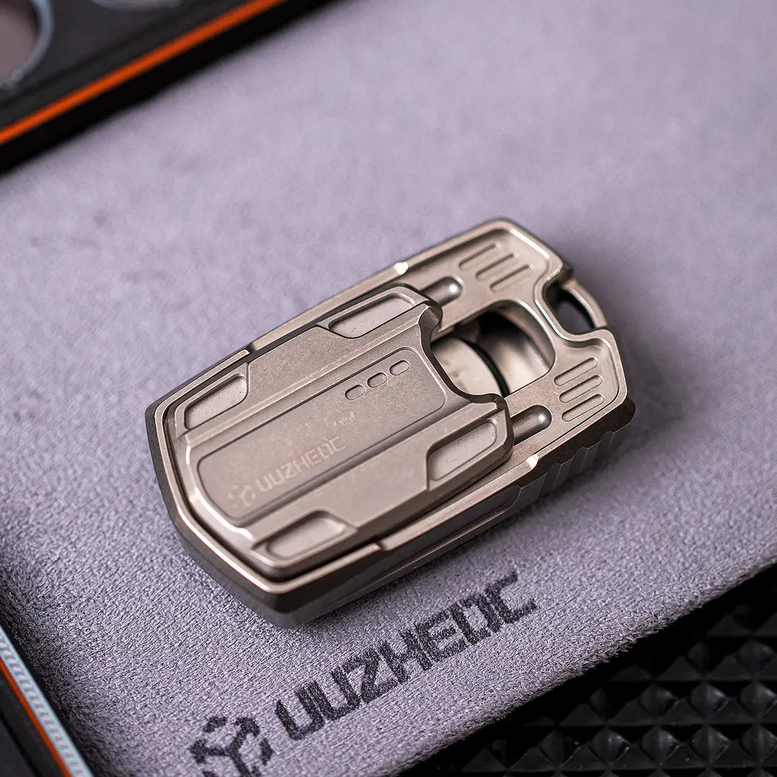 Thousand Machines PRO — Titanium Alloy + Grip