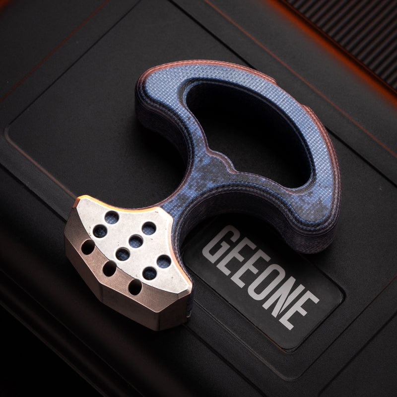 Pocket Tool – Iron Triangle Crusader Knuckle Duster | G10 Titanium Copper Ultem EDC