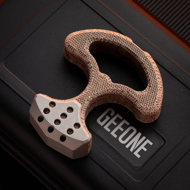 Pocket Tool – Iron Triangle Crusader Knuckle Duster | G10 Titanium Copper Ultem EDC