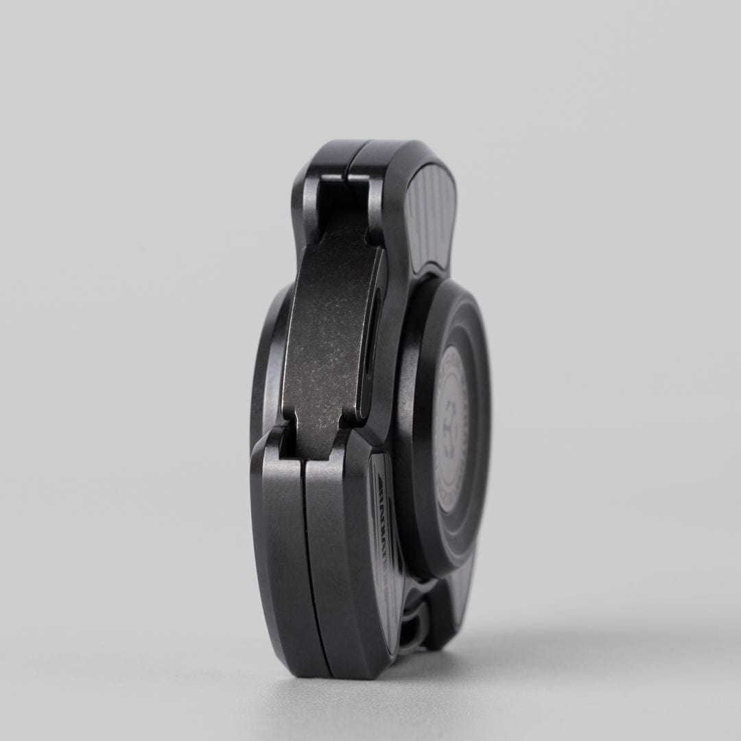 EDC Spinner – JuzhEDC Radiation | Aluminum Titanium Zirconium Stainless Steel
