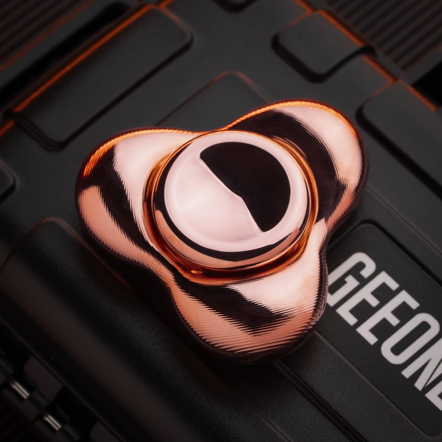 Fidget Spinner – Kinetics Tri Cell | Copper Titanium Zirconium Oil Slick EDC