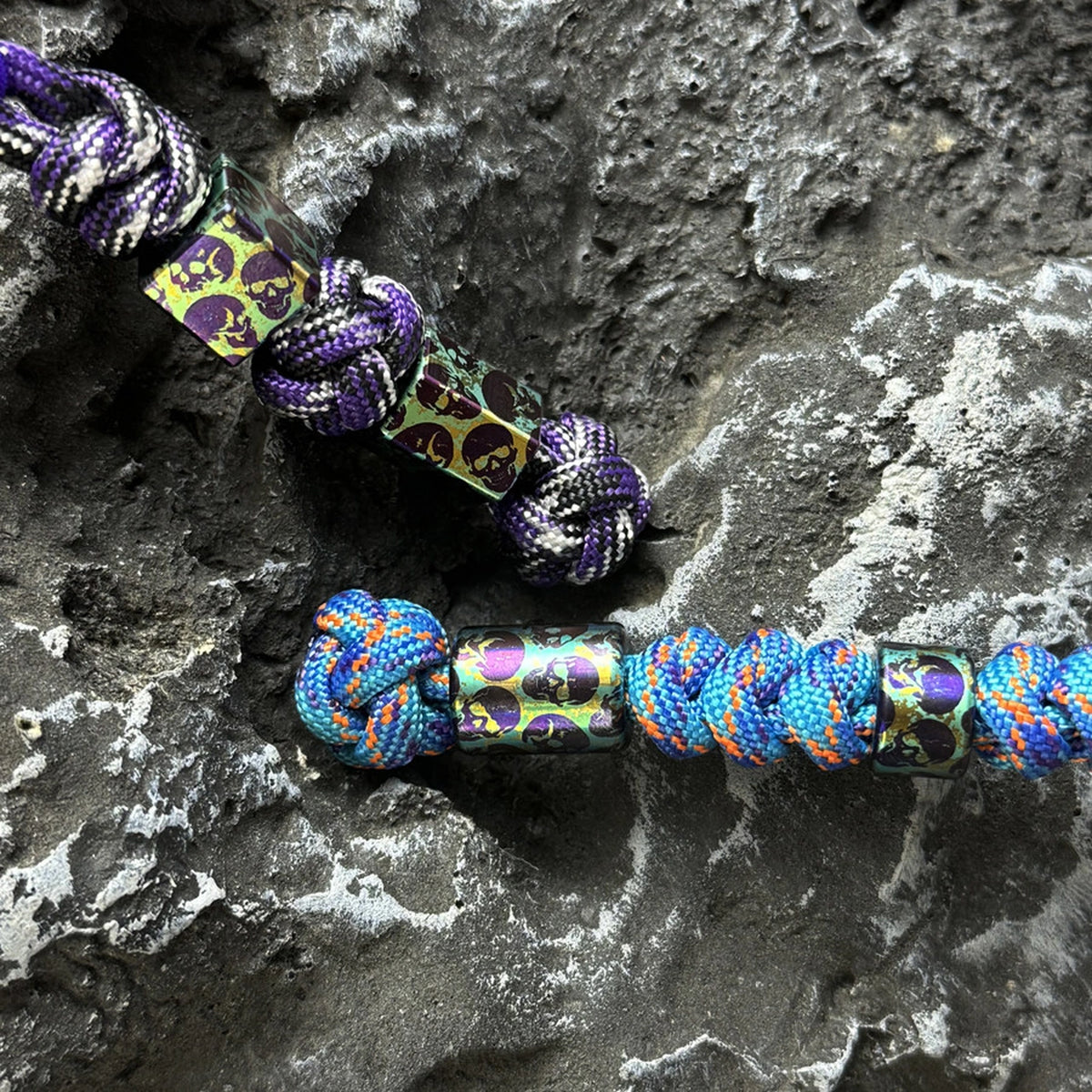 Green & Blue Skull Titanium Lanyard Beads: green and blue skull cord configurations compared (gallery view 02).