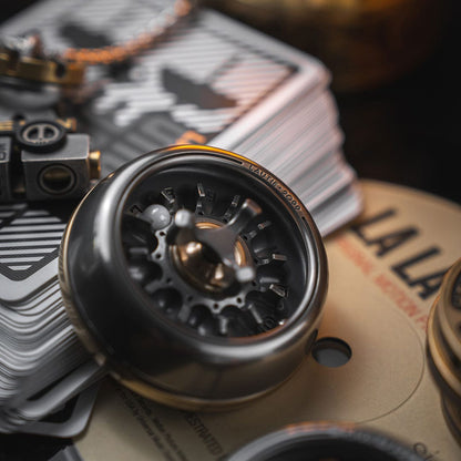 Spinning Top – LAUTIE Carnival Nano | CuNi Brass Zirconium Titanium 18K Gold EDC Spinner