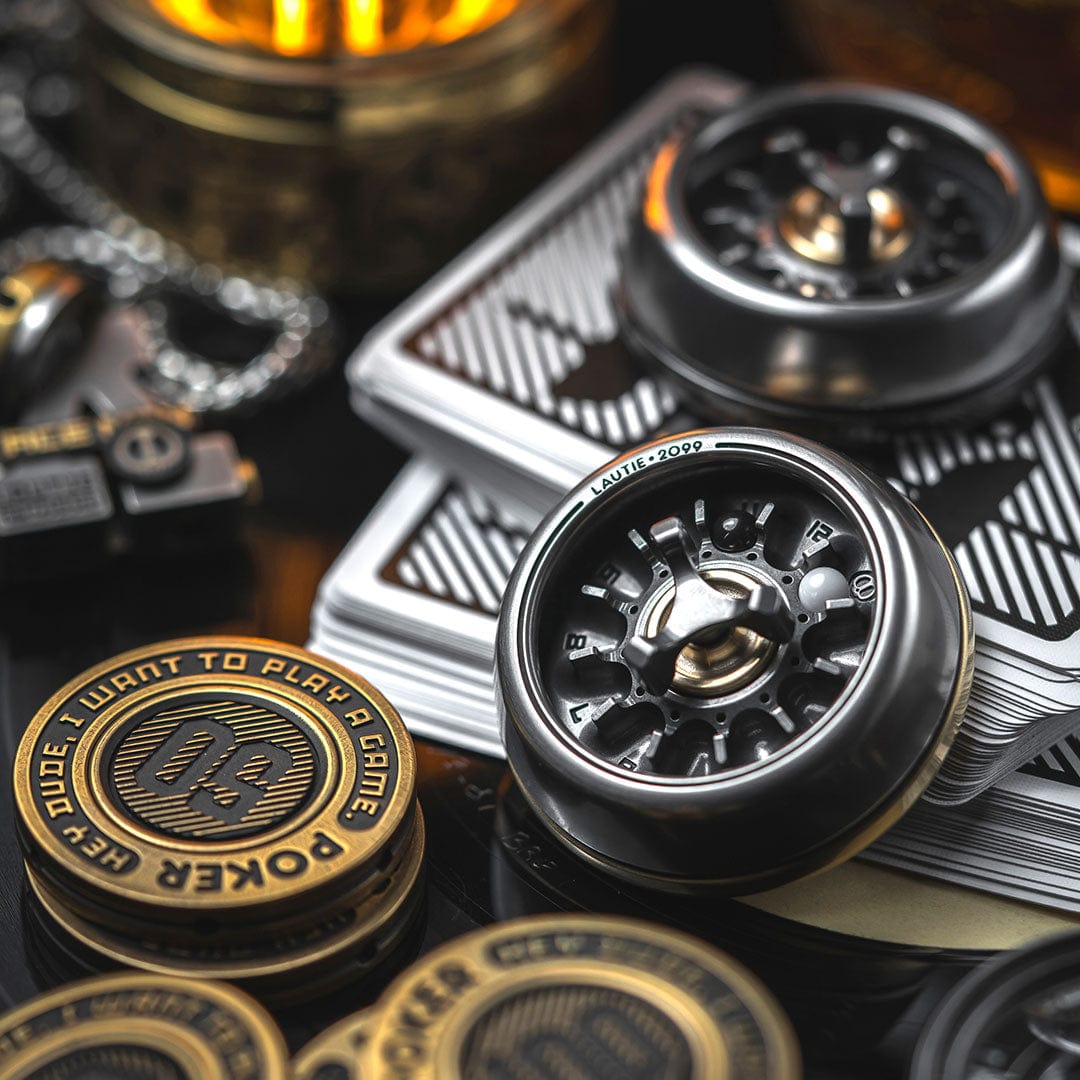 Spinning Top – LAUTIE Carnival Nano | CuNi Brass Zirconium Titanium 18K Gold EDC Spinner