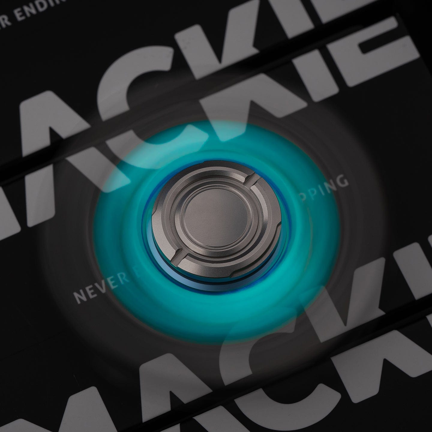 Fidget Spinner – MACKIE Star Ship 2.0 | Blasted Titanium Polished Zirconium EDC