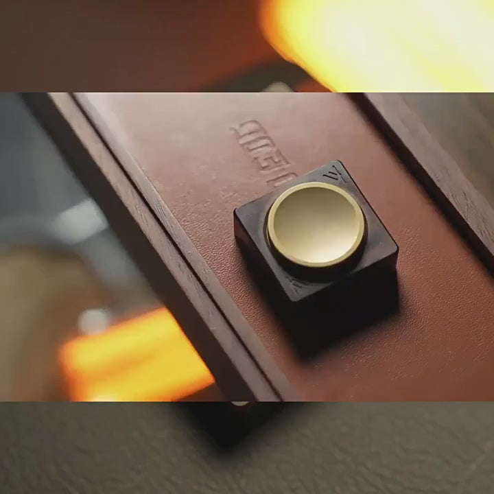 GDEDC Square Object mechanical fidget spinner demonstration