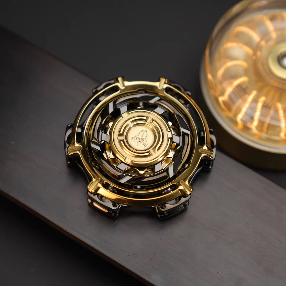 Arcane Ring Six-Panel Linkage Metal Fidget Spinner — Black / Gold — Stainless Steel
