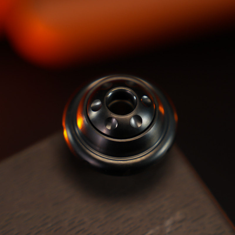 Planet Disc EDC Lanyard Bead — Black Metal