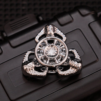 Flame Three-Lobe Metal Fidget Spinner — Silver Gray