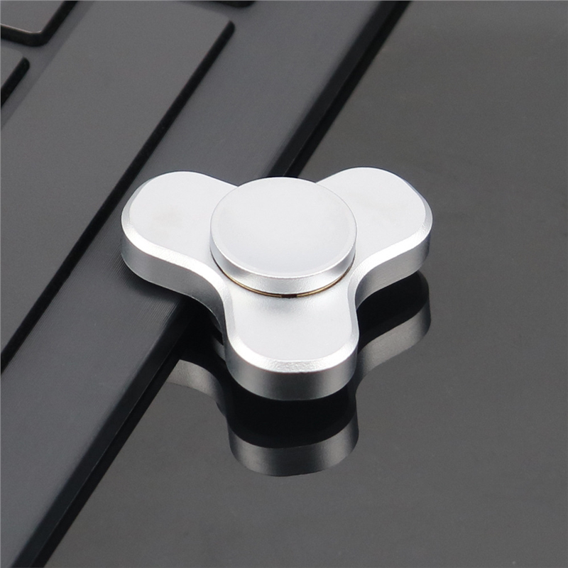 Mini M3 Fidget Spinner — Moonlight Silver