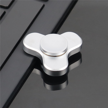 Mini M3 Fidget Spinner — Moonlight Silver