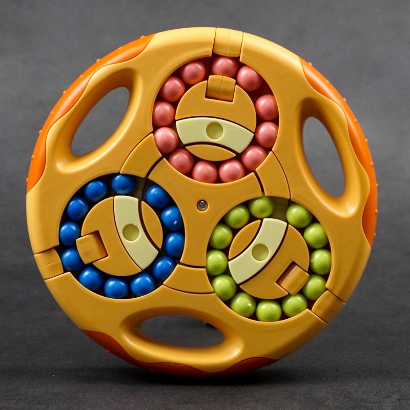 Rotating Bead Puzzle — Yellow