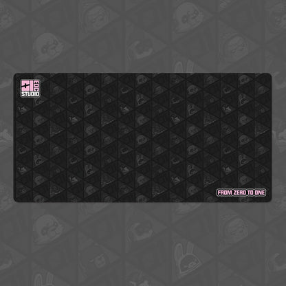01EDC Large Mouse Mat with a Microfiber Surface and Textured Rubber Base — Pink Accents